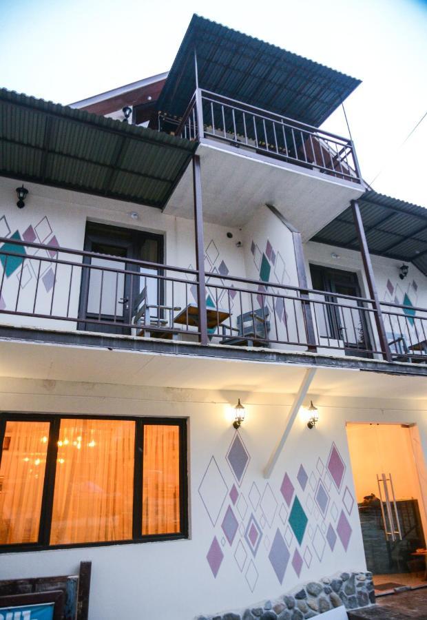 Paxlava Guesthouse & Restaurant Dilijan Exterior photo